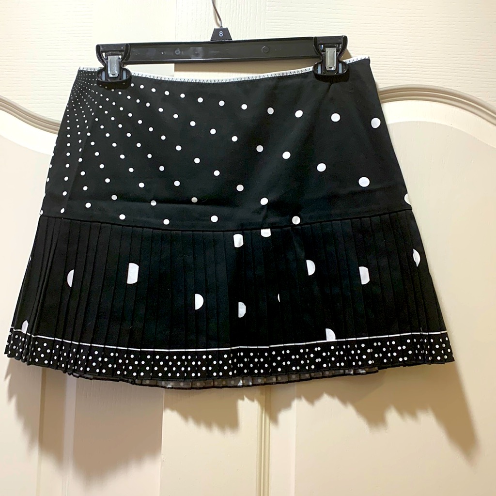 Adorable Elie Tahari Pleated And Polka Dot Mini Skirt